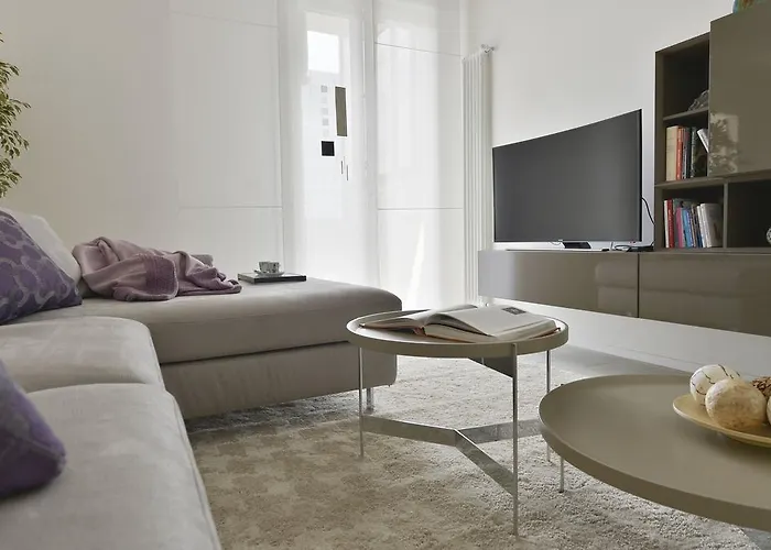 Ur-nest Vestri - Golden * Μπολόνια