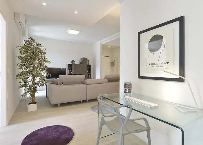 Ur-nest Vestri - Golden * Μπολόνια