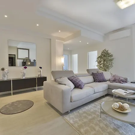 Apartment Ur-nest Vestri - Golden *